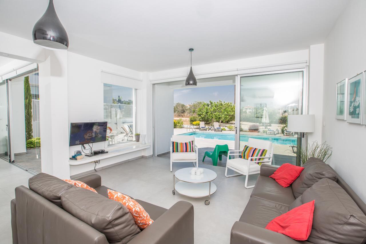 Greco Villas โปรทาราส ภายนอก รูปภาพ