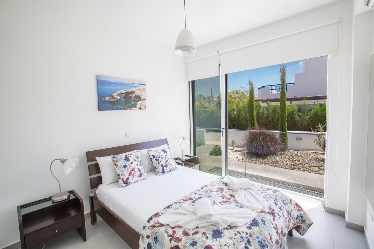 Greco Villas โปรทาราส ภายนอก รูปภาพ