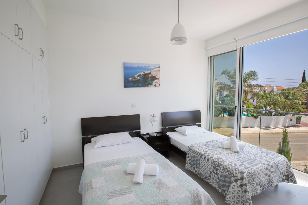 Greco Villas โปรทาราส ภายนอก รูปภาพ